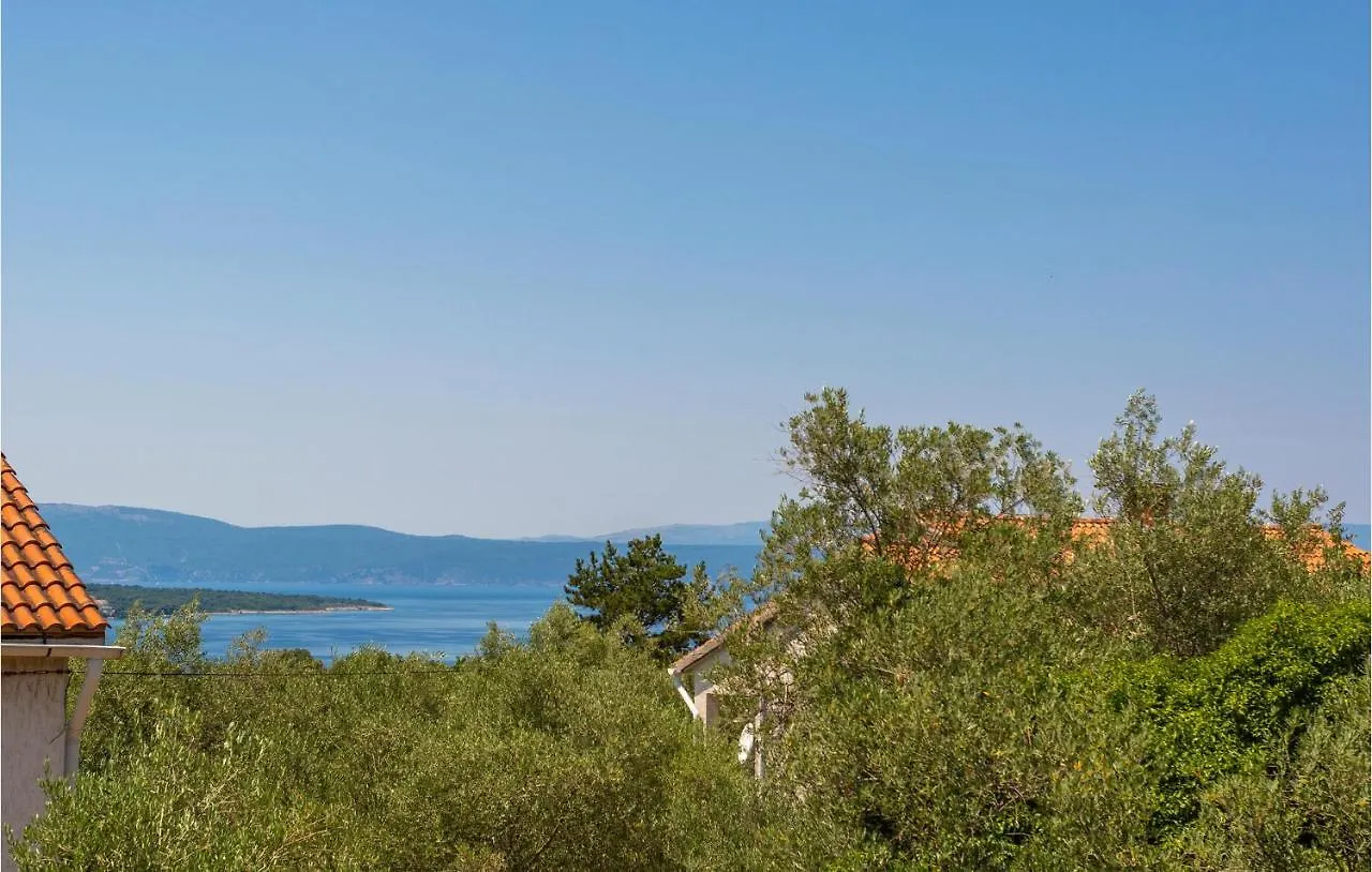 Gorgeous Apartment In Malinska With Wifi